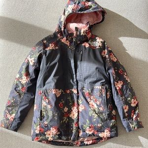 The NorthFace jacket Girl’s Small 7/8